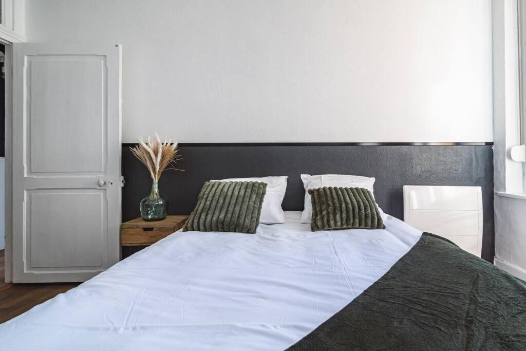 رانس Le Cosy - 2 Chambres - Hyper Centre المظهر الخارجي الصورة